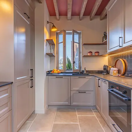 Lovely Penthouse With Terrasse París