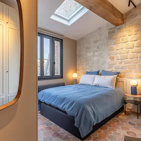 Apartamento Lovely Penthouse With Terrasse